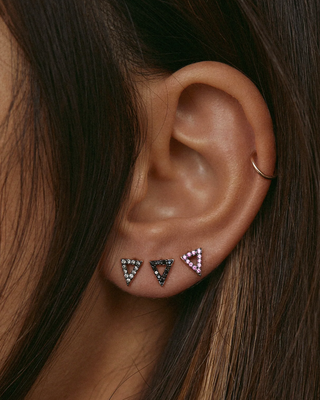 SAMANTHA TEA TRIANGLE BLACK DIAMONDS