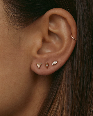 SAMANTHA TEA CAPELLA STUD GREY DIAMOND