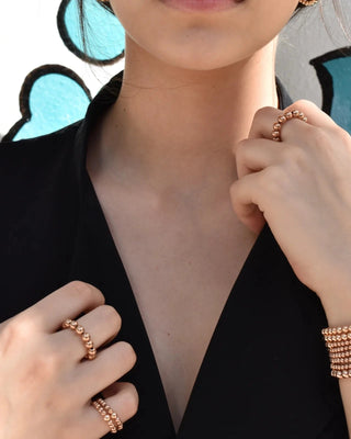 22 JEWELRY NOOR RING 4MM SIZE 8