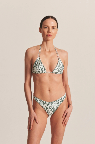 EVA BIKINI TOP IN JUNGLE CORAL