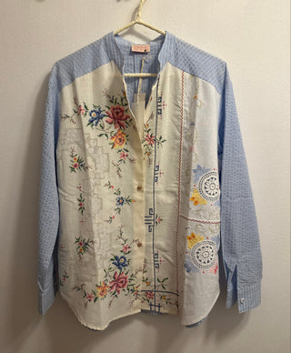 RELAX RE-LUX PETAL MANDARIN SHIRT AZURE + EMBROIDERY