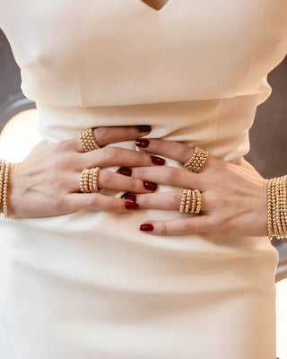 22 JEWELRY TINY NOOR RING SIZE 8