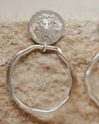 AMARE OMNIA STRENGTH EARRINGS SILVER