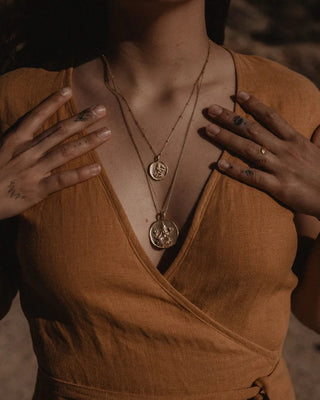 AMARE OMNIA TARA VERDE NECKLACE GOLD S