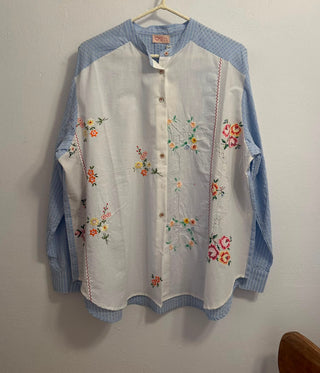 RELAX RE-LUX PETAL MANDARIN SHIRT AZURE + EMBROIDERY